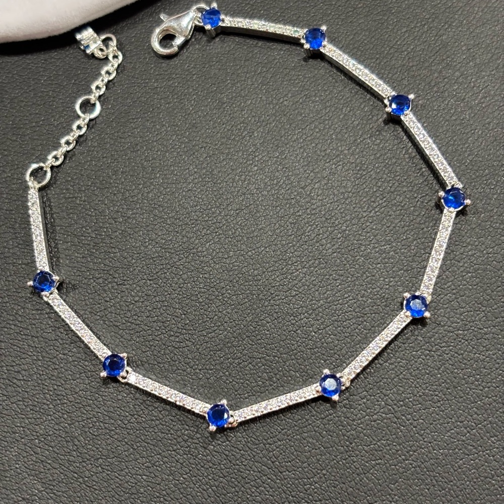 PANDORA Silver and Blue Gemstone Bracelet. 7” long. New - Picture 2 of 3